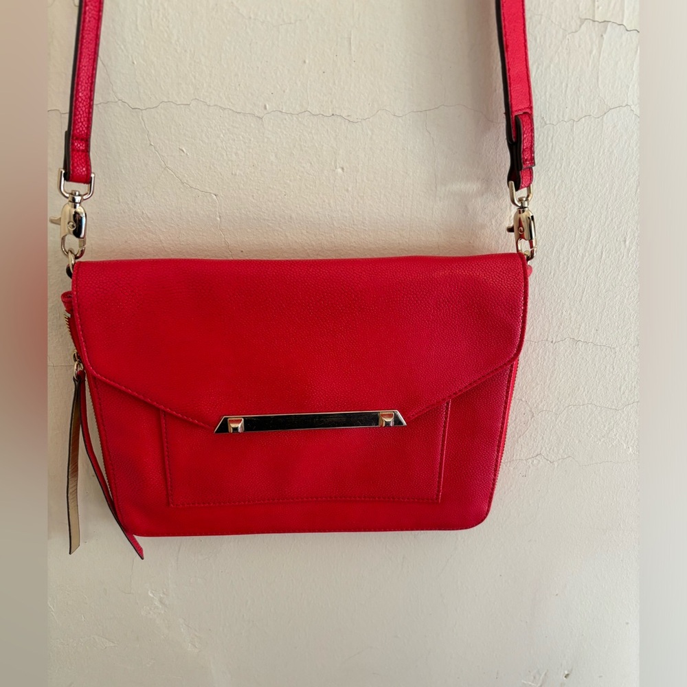 Stella & Dot red crosssbody bag expandable zipper pink, orange & brown interior